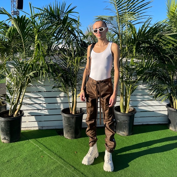 メーカー在庫少、売り切れ時はご容赦ください mnml SNAP ZIPPER II